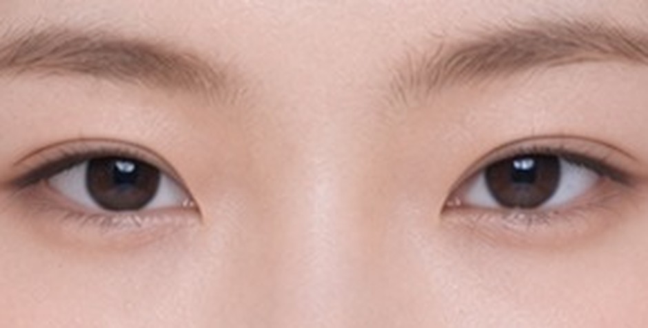 Strength 2 — The line holds and the eyes look more defined.